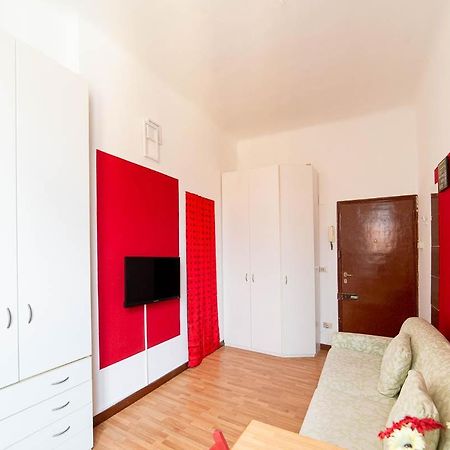 Hbhall Navigli 21 Milán Exterior foto