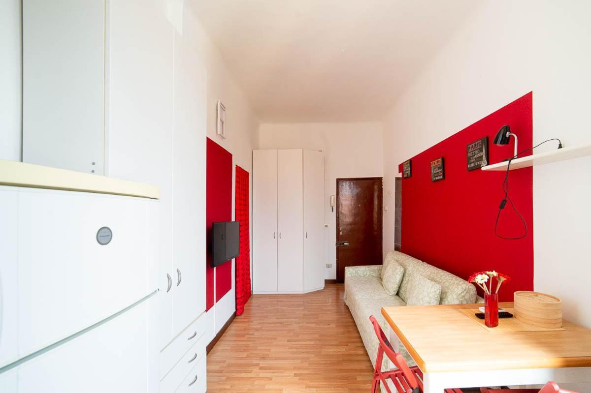Hbhall Navigli 21 Milán Exterior foto